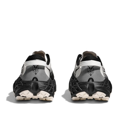 HOKA Speedgoat 7 Black/White